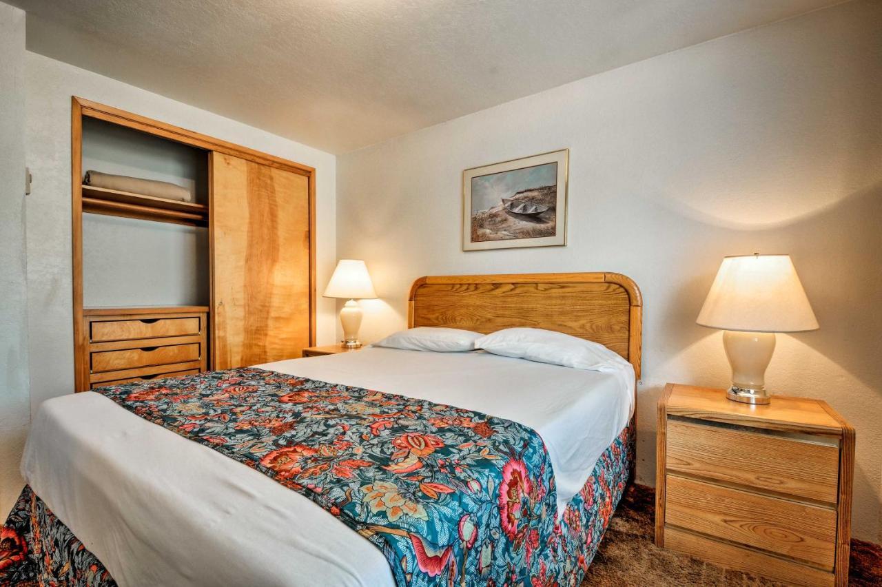 Smith River Vintage Cabin Oceanfront Deck And Views ภายนอก รูปภาพ